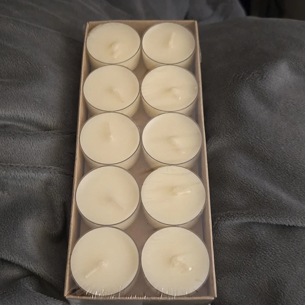 Kirklands Home Unscented Tea Light Candles 2 Boxes Of 20 - Picture 2 of 6